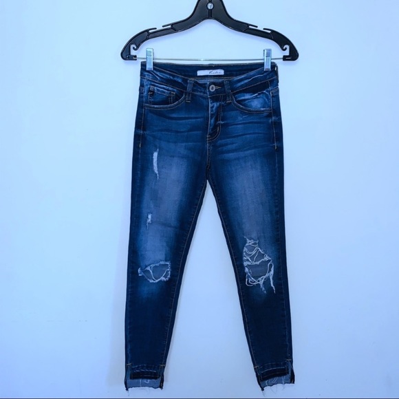 EUC KanCan Estilo Distressed Step Hem Skinny Jeans - Picture 2 of 8